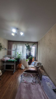 Продам трехкомнатную (3-комн.) квартиру, Наличная ул, 49А, Санкт-Петербург г