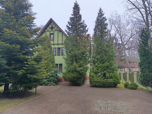 Продам гостиницу 315 м2, Победы пр-кт, 5, Светлогорск г