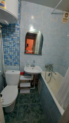 Продам однокомнатную (1-комн.) квартиру, Ульянова Дмитрия ул, 62, Ялта г