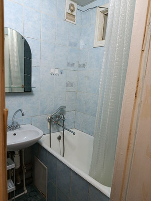 Продам однокомнатную (1-комн.) квартиру, Ульянова Дмитрия ул, 62, Ялта г