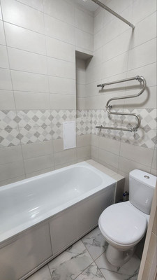 Продам однокомнатную (1-комн.) квартиру, Трубаченко ул, 14Б, Симферополь г