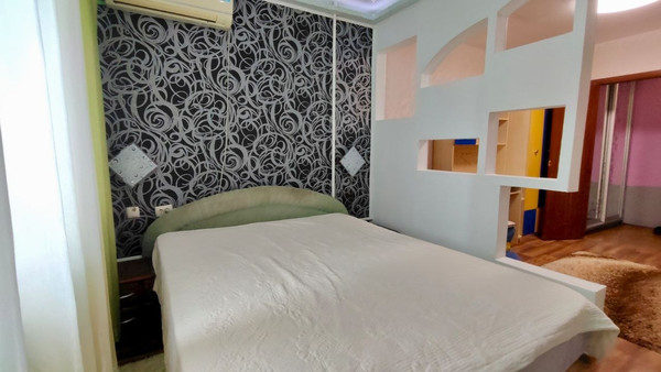 Продам однокомнатную (1-комн.) квартиру, Балаклавская ул, 89, Симферополь г