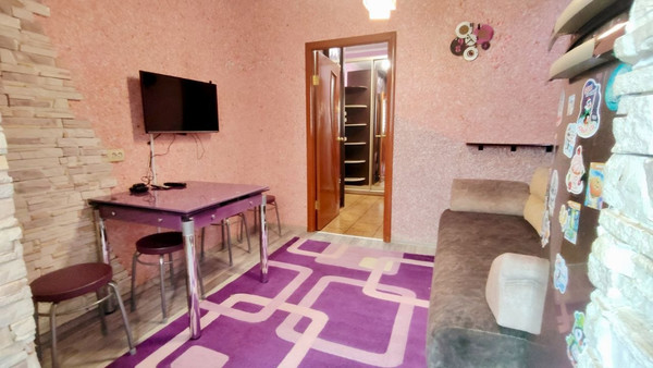 Продам однокомнатную (1-комн.) квартиру, Балаклавская ул, 89, Симферополь г