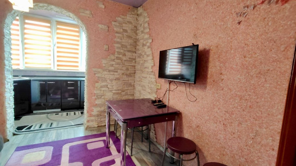 Продам однокомнатную (1-комн.) квартиру, Балаклавская ул, 89, Симферополь г