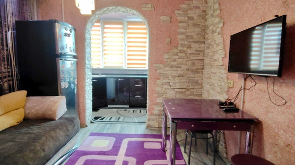 Продам однокомнатную (1-комн.) квартиру, Балаклавская ул, 89, Симферополь г