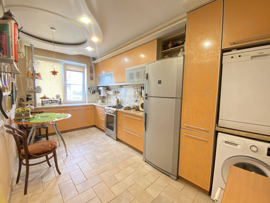 Продам трехкомнатную (3-комн.) квартиру, Еременко ул, 58/2, Ростов-на-Дону г