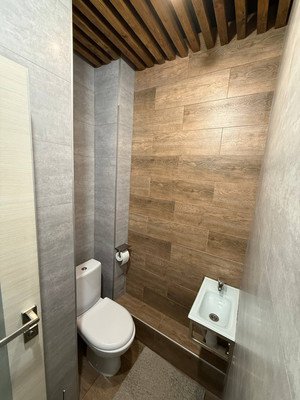 Продам однокомнатную (1-комн.) квартиру, Заречная ул, 10, Парголово п