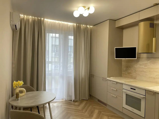 Сдам однокомнатную (1-комн.) квартиру, Славы ул, 51к2, Мирное с