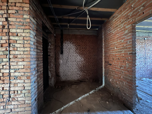 Продам двухкомнатную (2-комн.) квартиру, Октябрьская ул, 72к6, Урвань с