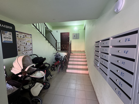 Продам трехкомнатную (3-комн.) квартиру, Шогенова ул, 77, Нальчик г