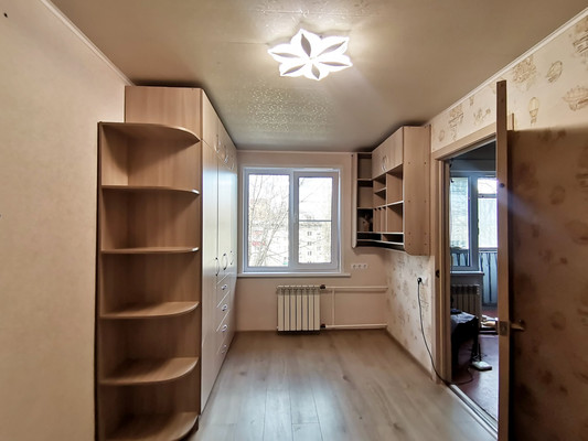Продам двухкомнатную (2-комн.) квартиру, Гагарина ул, 121/1, Липецк г