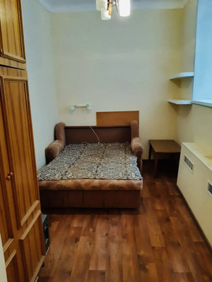 Продам многокомнатную квартиру, Обороны ул, 54, Ростов-на-Дону г