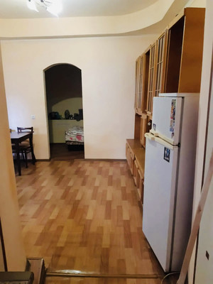 Продам многокомнатную квартиру, Обороны ул, 54, Ростов-на-Дону г