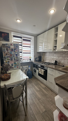 Продам однокомнатную (1-комн.) квартиру, Миллера Ж.А. ул, 58, Симферополь г