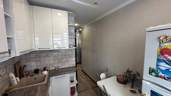 Продам однокомнатную (1-комн.) квартиру, Миллера Ж.А. ул, 58, Симферополь г