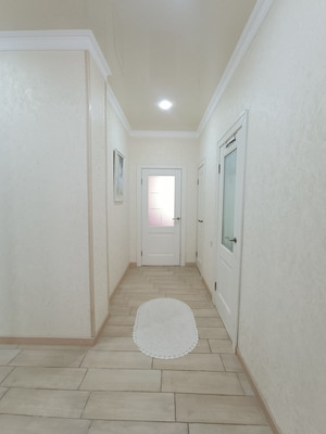 Продам двухкомнатную (2-комн.) квартиру, Шогенцукова пр-кт, 30, Нальчик г