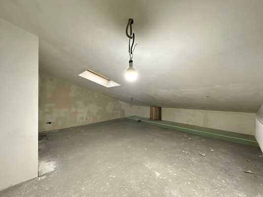 Продам трехкомнатную (3-комн.) квартиру, Шарданова ул, 46, Нальчик г