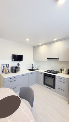 Продам трехкомнатную (3-комн.) квартиру, Ленина ул, 17, Сыктывкар г