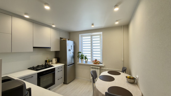 Продам трехкомнатную (3-комн.) квартиру, Ленина ул, 17, Сыктывкар г