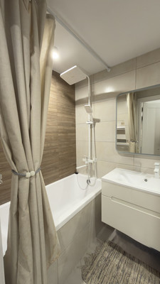 Продам трехкомнатную (3-комн.) квартиру, Ленина ул, 17, Сыктывкар г