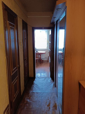 Продам трехкомнатную (3-комн.) квартиру, Западный мкр, 2, Октябрьский рп