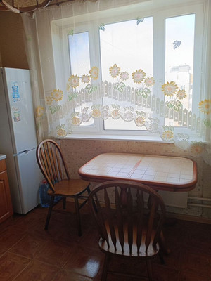 Продам трехкомнатную (3-комн.) квартиру, Западный мкр, 2, Октябрьский рп