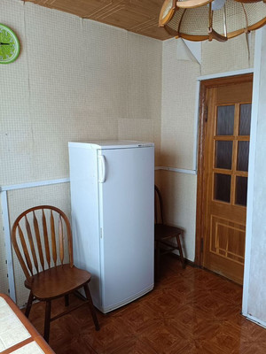 Продам трехкомнатную (3-комн.) квартиру, Западный мкр, 2, Октябрьский рп