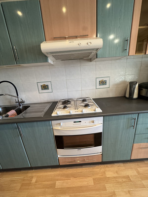 Сдам трехкомнатную (3-комн.) квартиру, Рашетова ул, 6, Санкт-Петербург г