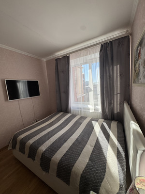 Сдам трехкомнатную (3-комн.) квартиру, Рашетова ул, 6, Санкт-Петербург г