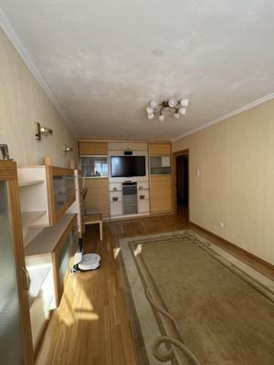 Сдам трехкомнатную (3-комн.) квартиру, Рашетова ул, 6, Санкт-Петербург г