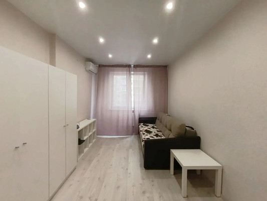 Продам однокомнатную (1-комн.) квартиру, им. Цезаря Куникова ул, 35, Краснодар г