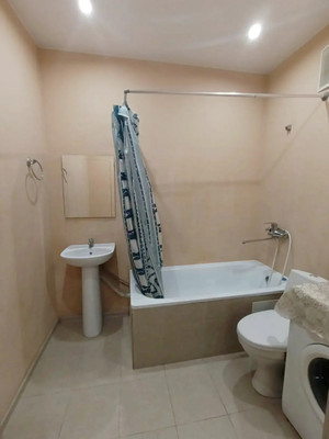 Продам однокомнатную (1-комн.) квартиру, им. Цезаря Куникова ул, 35, Краснодар г