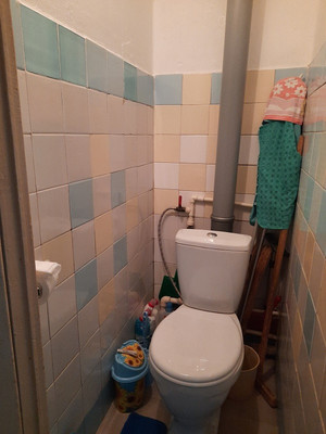 Продам двухкомнатную (2-комн.) квартиру, Октябрьская ул, 112, Батайск г