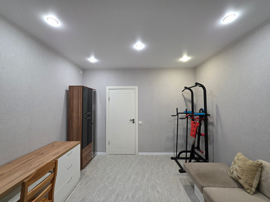 Продам двухкомнатную (2-комн.) квартиру, Калевала ул, 40, Костомукша г