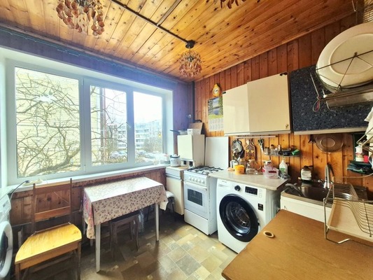 Продам комнату в 5-комн. квартире, Кириллова ул, 1, Малое Верево д