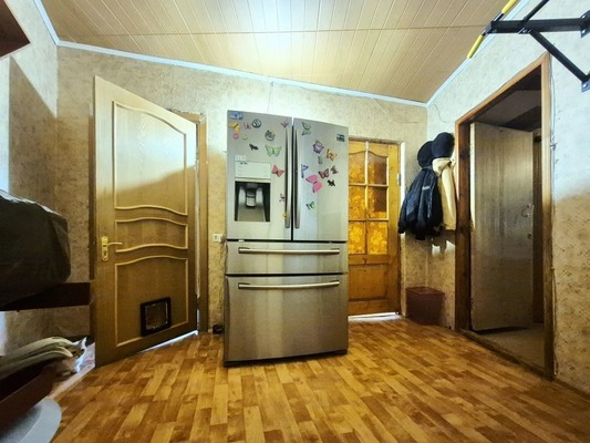 Продам комнату в 5-комн. квартире, Кириллова ул, 1, Малое Верево д