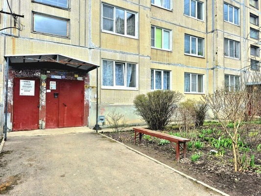 Продам комнату в 5-комн. квартире, Кириллова ул, 1, Малое Верево д