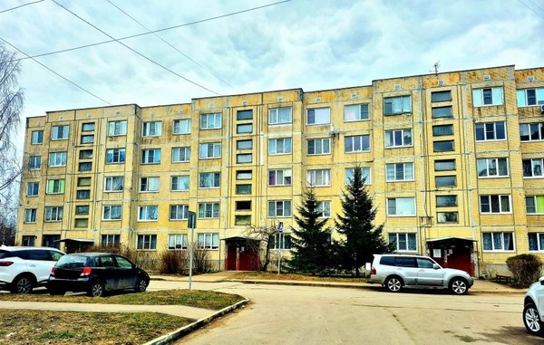 Продам комнату в 5-комн. квартире, Кириллова ул, 1, Малое Верево д