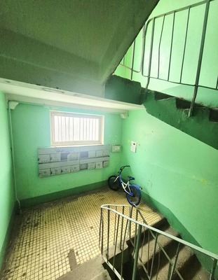 Продам комнату в 5-комн. квартире, Кириллова ул, 1, Малое Верево д