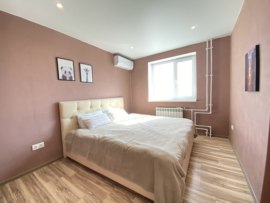 Продам двухкомнатную (2-комн.) квартиру, Заводская ул, 11, Ростов-на-Дону г