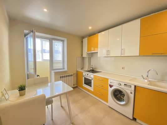 Продам двухкомнатную (2-комн.) квартиру, Заводская ул, 11, Ростов-на-Дону г