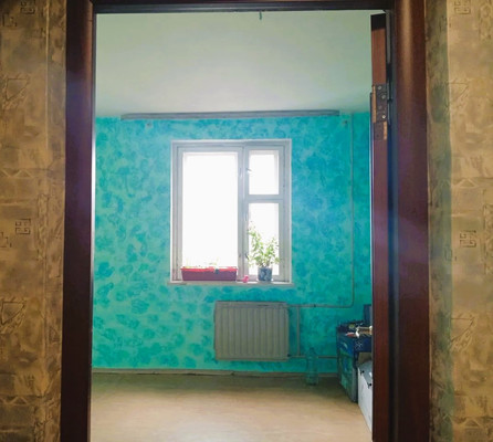 Продам трехкомнатную (3-комн.) квартиру, Стародеревенская ул, 20к2, Санкт-Петербург г