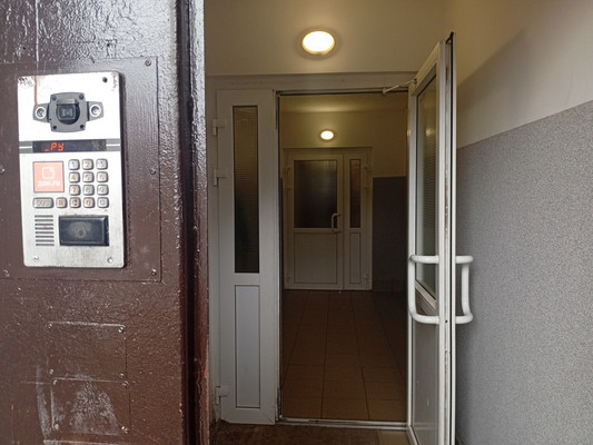 Продам трехкомнатную (3-комн.) квартиру, Стародеревенская ул, 20к2, Санкт-Петербург г