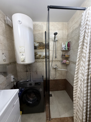 Продам двухкомнатную (2-комн.) квартиру, Героев Десантников ул, 32, Новороссийск г