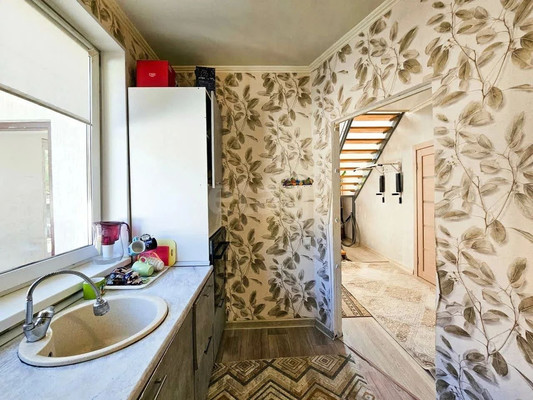 Продам дом, Заречная ул, 9, Ханты-Мансийск г, 0 км от города