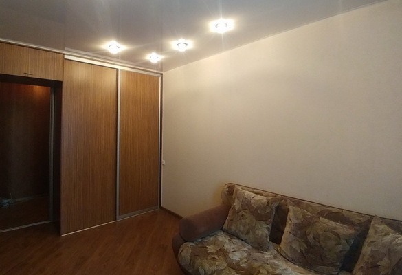 Продам двухкомнатную (2-комн.) квартиру, Новоселов (Дружба тер. СНТ) ул, 8, Новокузнецк г