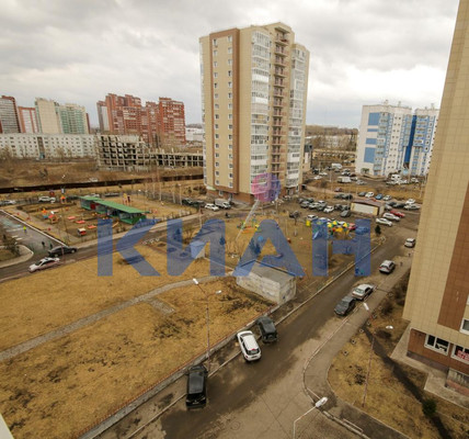 Продам трехкомнатную (3-комн.) квартиру, Норильская ул, 8г, Красноярск г