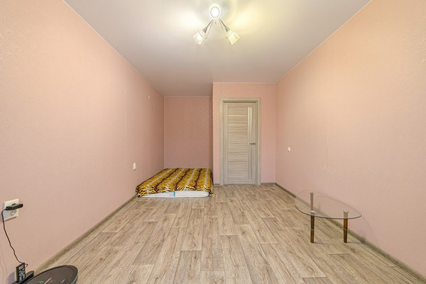 Продам трехкомнатную (3-комн.) квартиру, Карла Маркса ул, 12, Пенза г