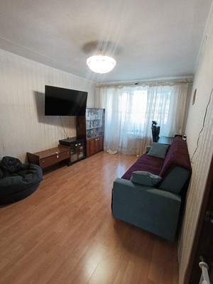 Продам трехкомнатную (3-комн.) квартиру, Дербеневская наб, 13/17к2, Москва г