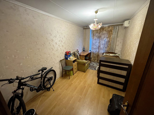 Продам трехкомнатную (3-комн.) квартиру, Дербеневская наб, 13/17к2, Москва г